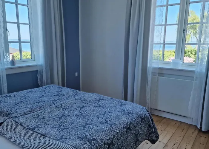 Udsigten Bed & Breakfast 3*